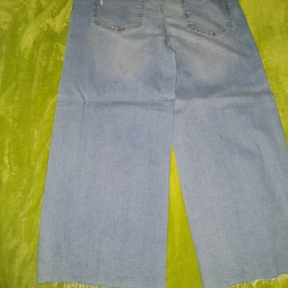 Women's Wide Leg High Rise Cropped Jeans Size 16 - Picture 3 of 4